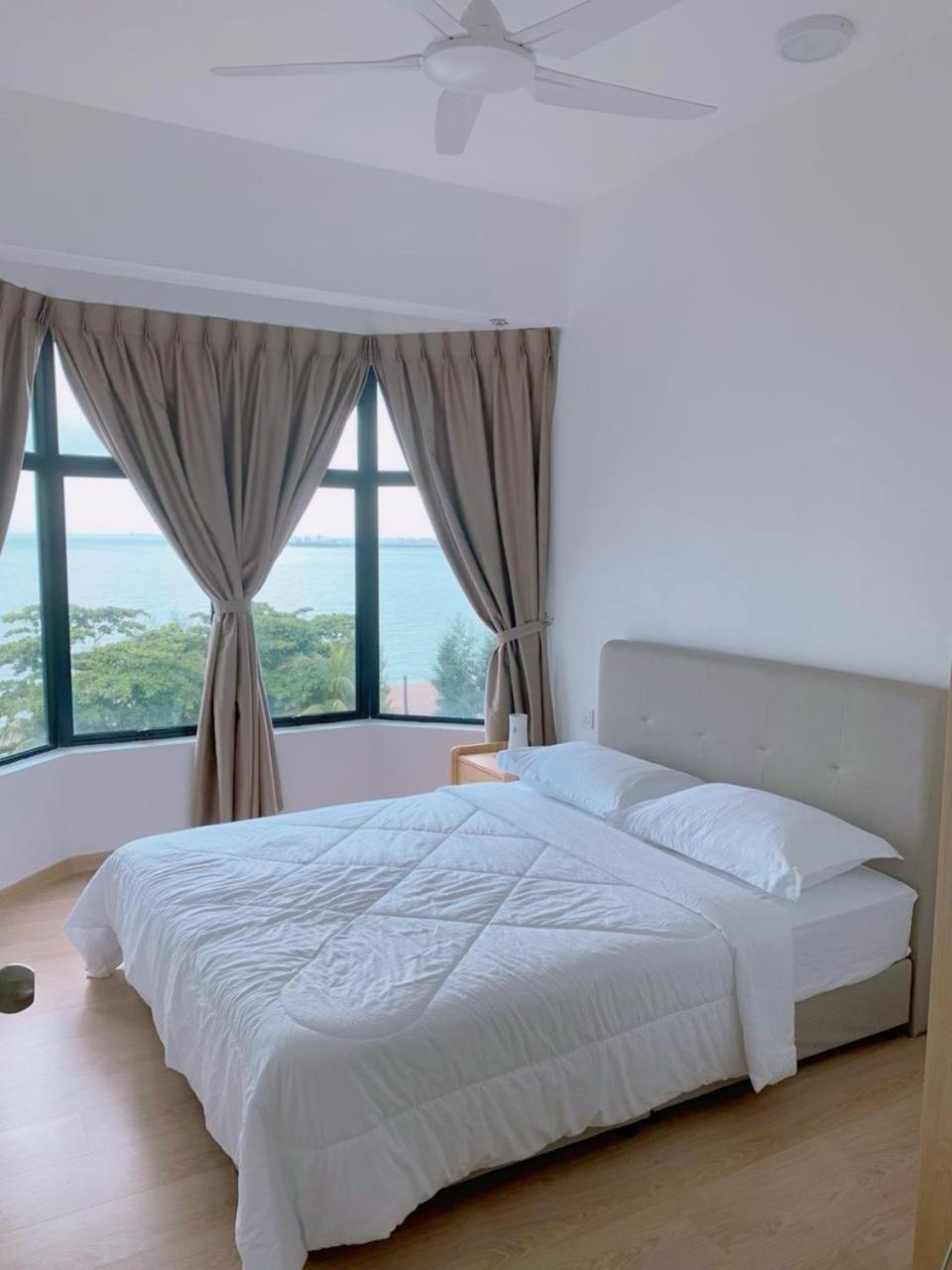 Pantai Puteri Melaka - Seaview 2 Bedroom Tanjung Kling ภายนอก รูปภาพ